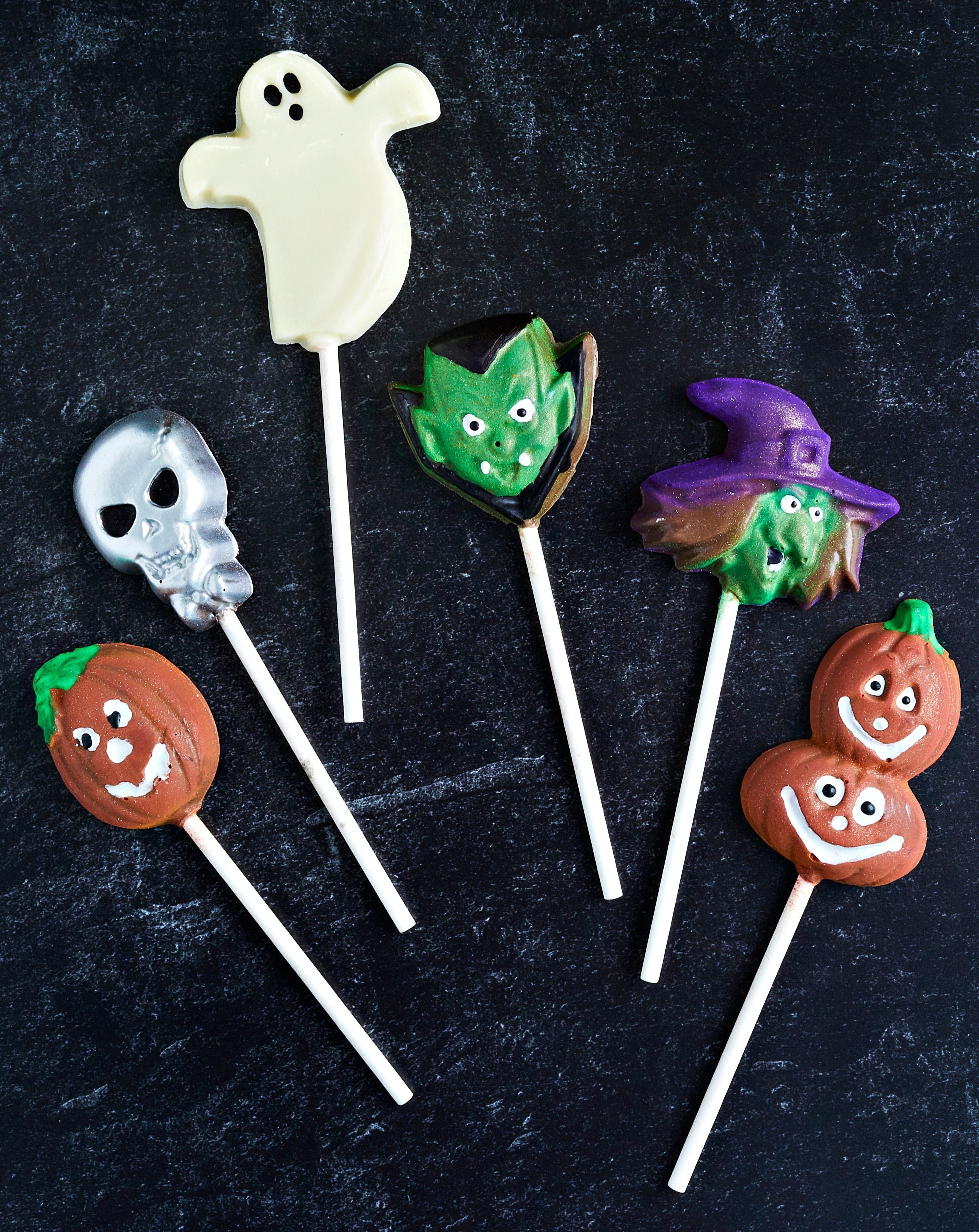 Ghost, witch, vampire, skull cake pops